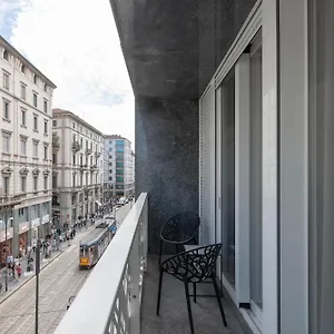 Apartament Heart San Sepolcro Duomo, Mediolan